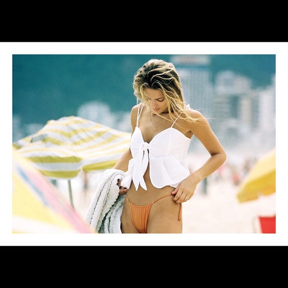 Faithfull the Brand Tie Front Crop Top - Picture 2 of 6